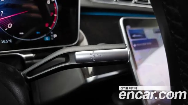 Mercedes-Benz S-Class — Фото автомобиля 9