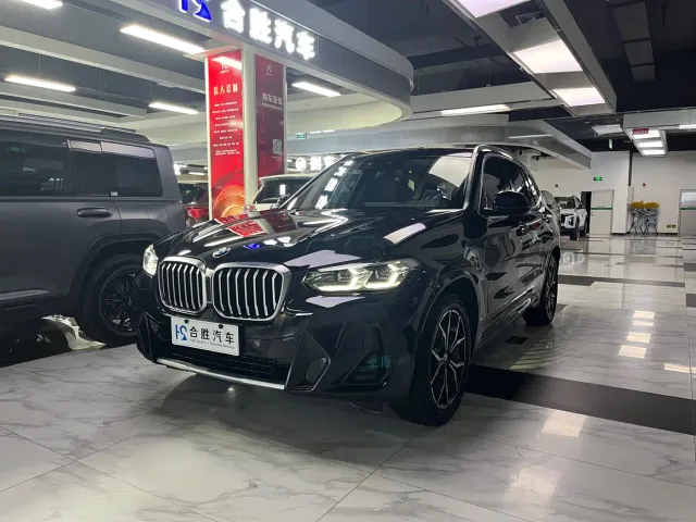 BMW X3 — Фото автомобиля 4