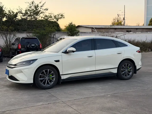 BYD Qin L — Фото автомобиля 3