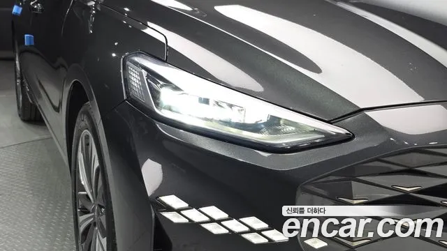 Kia K8 Hybrid — Фото автомобиля 7