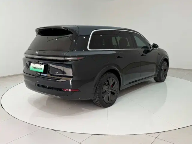 Li Auto Li Xiang L9 2022 Max — Фото автомобиля 27