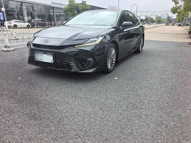 Toyota Camry — Фото автомобиля 10