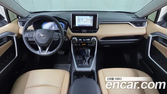 Toyota RAV4 — Фото автомобиля 7