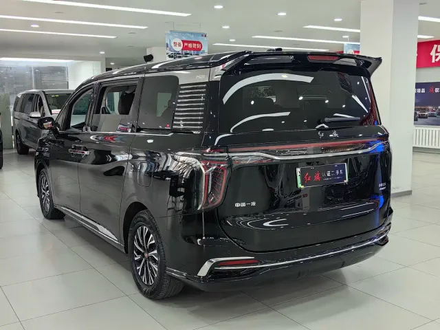 Hongqi HQ9 PHEV — Фото автомобиля 8