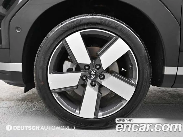 Hyundai Santafe Santa Fe (MX5) Бензин 2.5T 2WD — Фото автомобиля 5