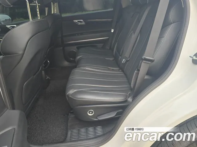 Genesis GV80 — Фото автомобиля 11
