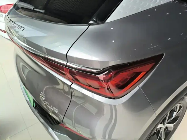 BYD Yuan PLUS — Фото автомобиля 7