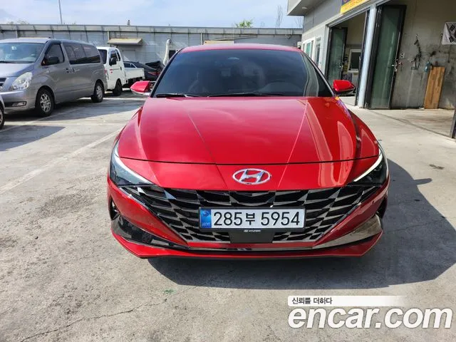 Hyundai Avante CN7 — Фото автомобиля 3