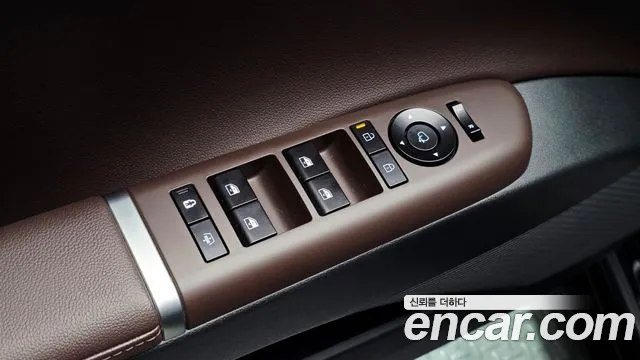 Hyundai Grandeur GN7 — Фото автомобиля 15