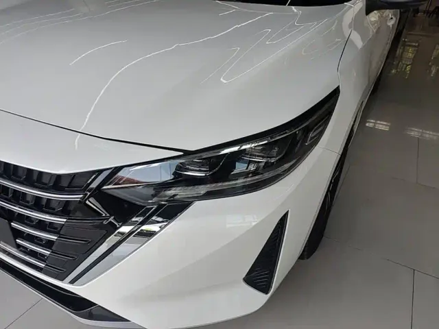 Nissan Sylphy — Фото автомобиля 23