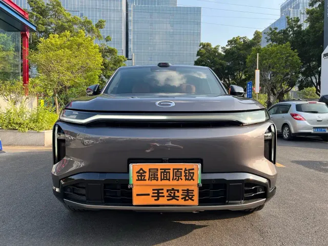 Фотография автомобиля — GAC Trumpchi Xiangwang S7