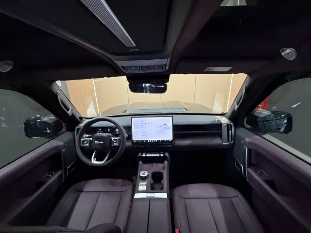 iCAR V27 — Фото автомобиля 6