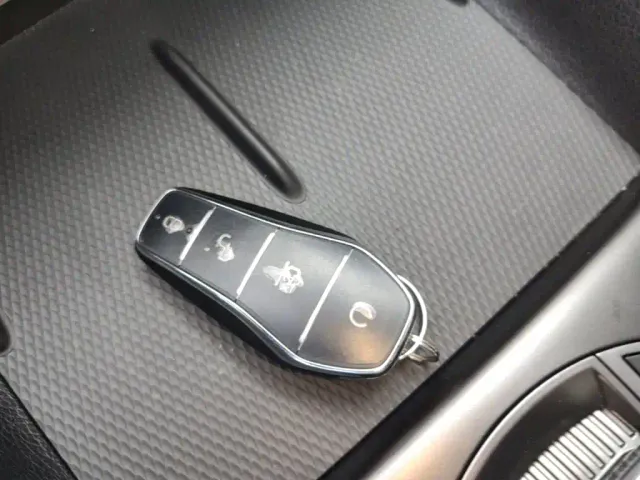 BYD Seal 05 DM-i — Фото автомобиля 8