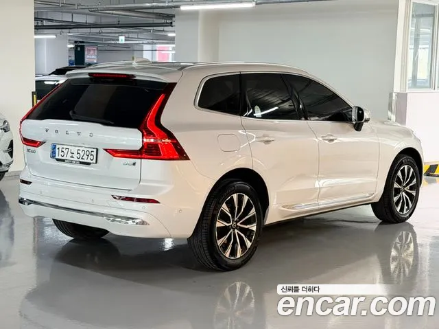 Volvo XC60 Generation 2 — Фото автомобиля 2