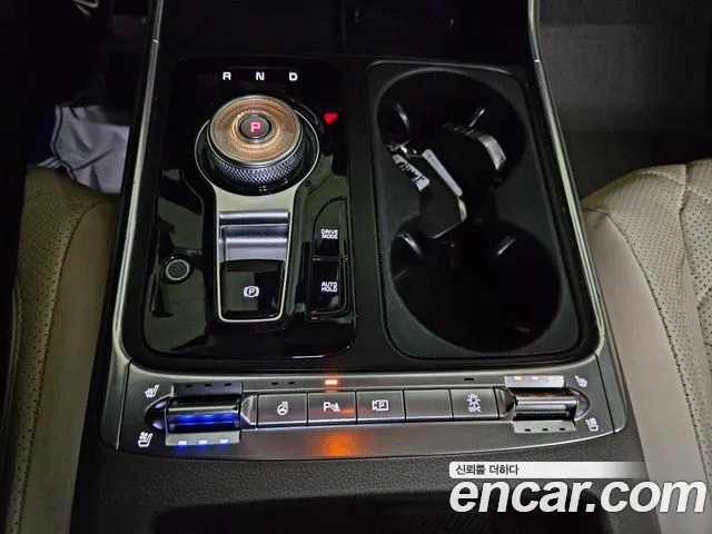 Kia Carnival 4th Gen — Фото автомобиля 12