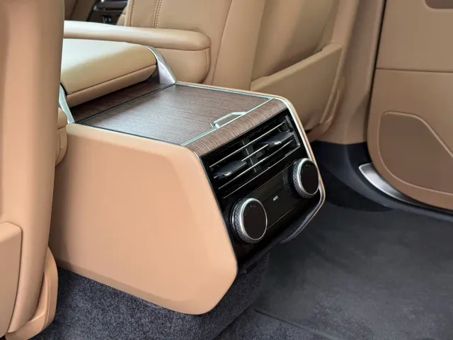 Land Rover Range Rover — Фото автомобиля 7