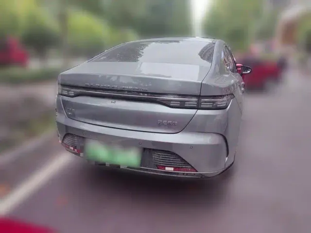 BYD Destroyer 05 — Фото автомобиля 3