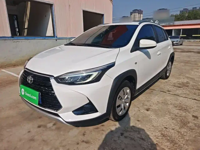 Фотография автомобиля — Toyota YARiS L Zhi Xuan