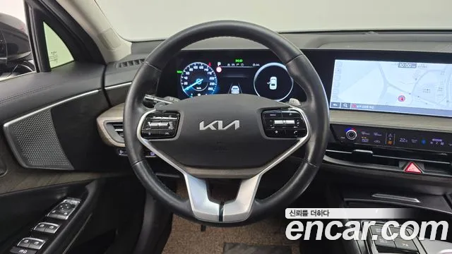 Kia K8 Hybrid — Фото автомобиля 13