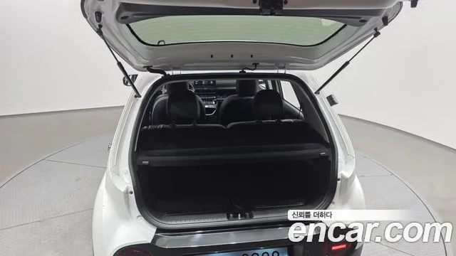 Hyundai Casper Electric — Фото автомобиля 26