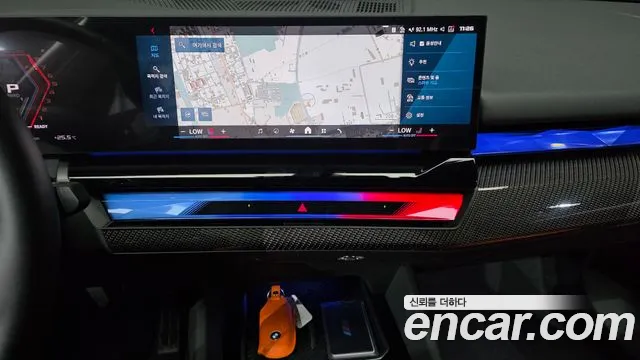 BMW M5 — Фото автомобиля 12