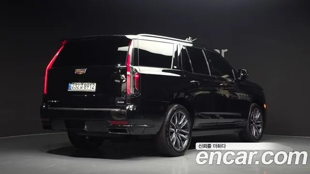 Cadillac Escalade 5th Gen — Фото автомобиля 2