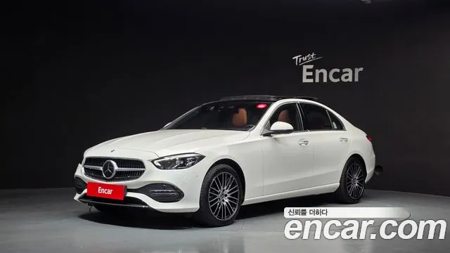 Фотография автомобиля — Mercedes-Benz C-Class W206