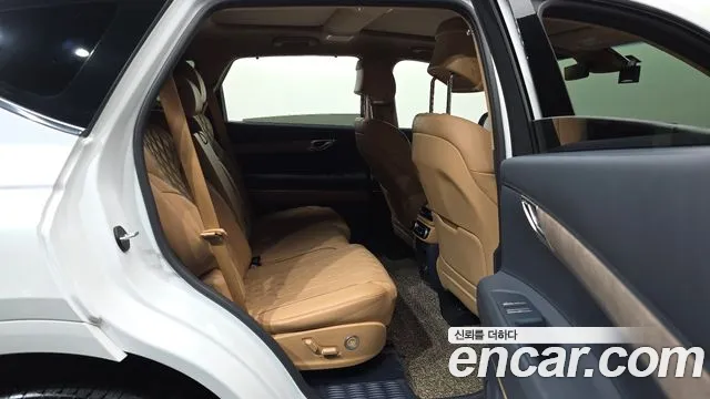 Genesis GV80 2.5T Бензин 2WD — Фото автомобиля 12
