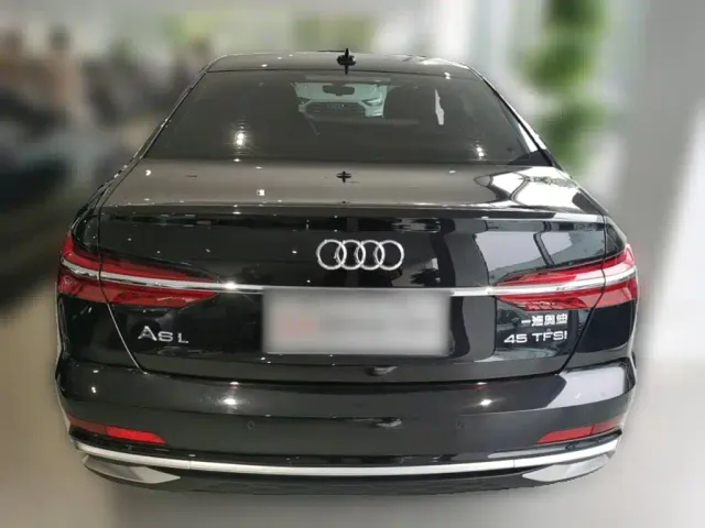Audi A6L — Фото автомобиля 7