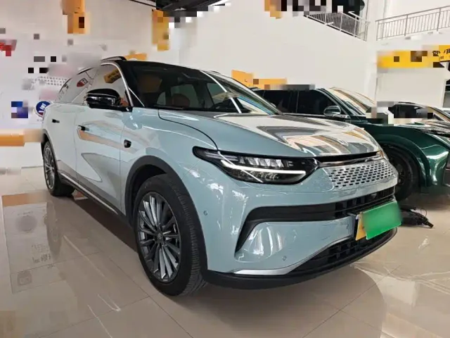 Leapmotor C11 — Фото автомобиля 3