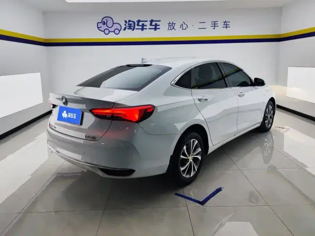 Buick Verano — Фото автомобиля 3