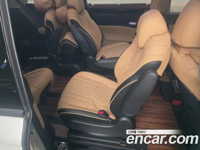 Kia Carnival 4th Gen — Фото автомобиля 14