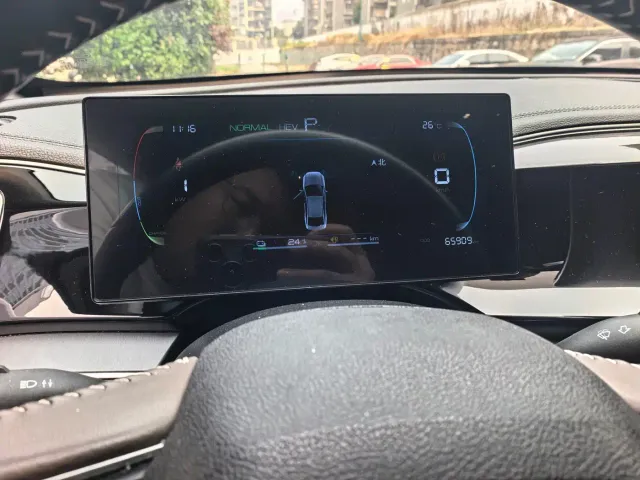 BYD Qin PLUS — Фото автомобиля 12