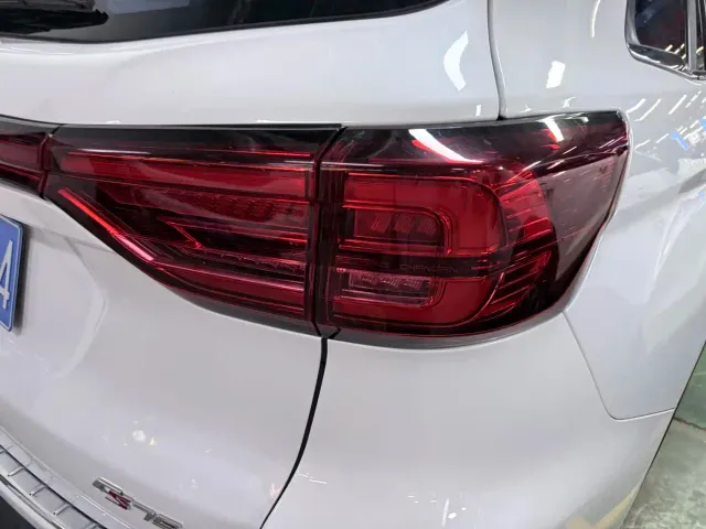 Changan CS75 — Фото автомобиля 20