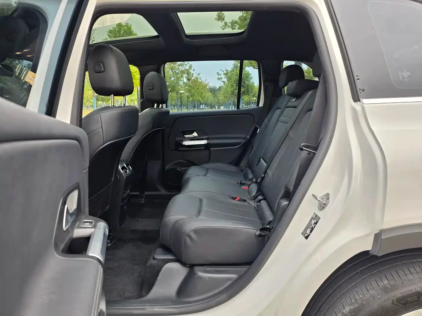 Mercedes-Benz Mercedes-Benz EQB 2023 EQB 260 — Фото автомобиля 10