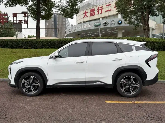 Geely Galaxy L7 — Фото автомобиля 3