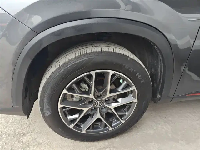 Changan CS75 Plus — Фото автомобиля 22