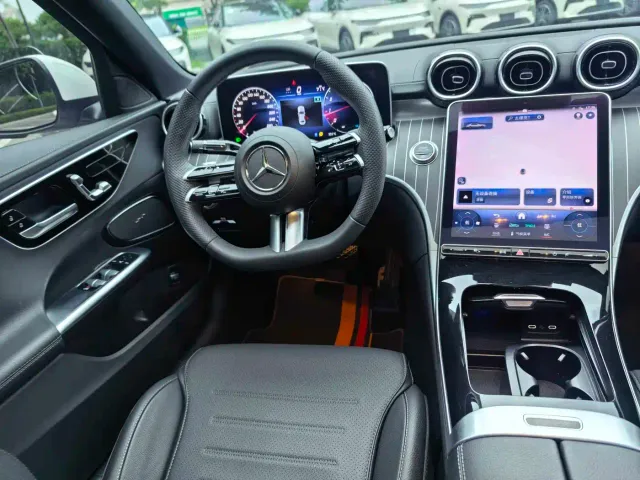 Mercedes-Benz C-Class — Фото автомобиля 11