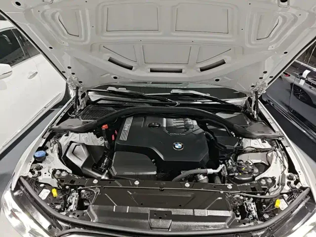 BMW 3 Series — Фото автомобиля 19