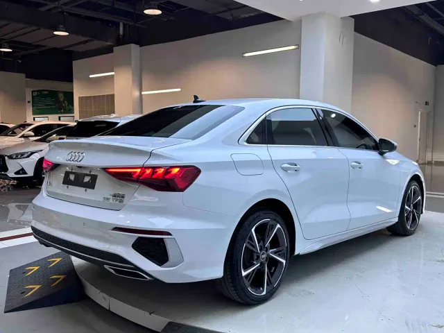 Audi A3 — Фото автомобиля 5