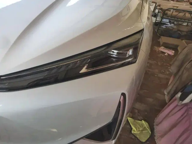 Dongfeng Fengshen L7 — Фото автомобиля 5