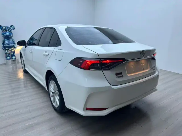Toyota Corolla — Фото автомобиля 4