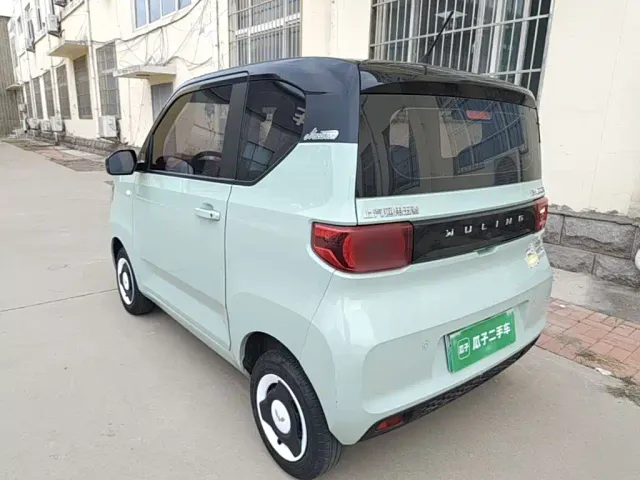 Wuling Hongguang Mini EV — Фото автомобиля 4