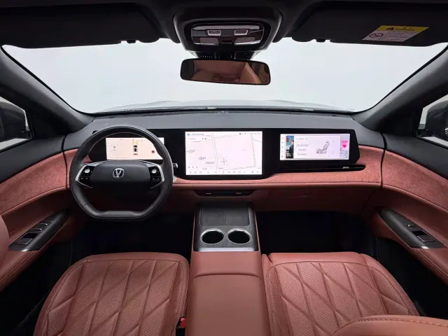 Changan CS75 Plus — Фото автомобиля 16