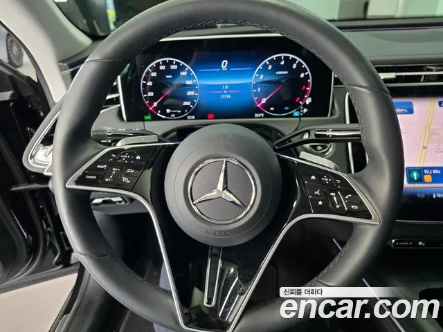 Mercedes-Benz E-Class W214 — Фото автомобиля 13