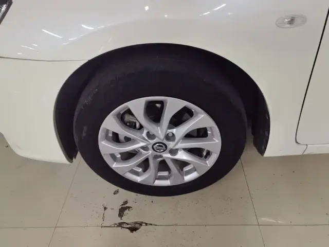 Nissan Sylphy — Фото автомобиля 22