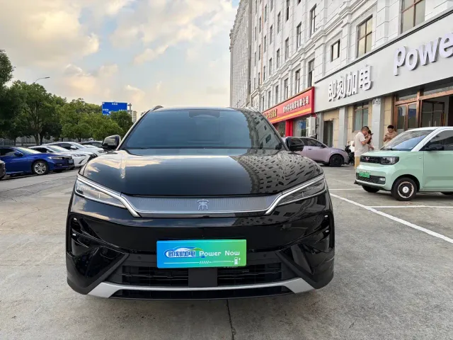 BYD Song Ultra — Фото автомобиля 2
