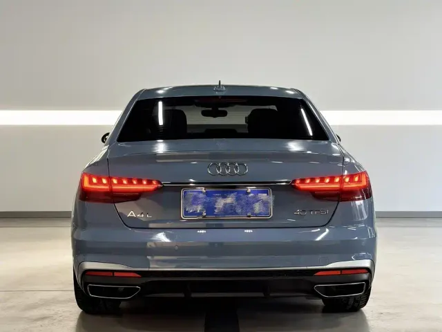 Audi A4L — Фото автомобиля 4