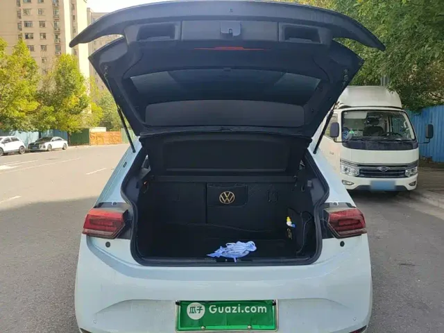 Volkswagen ID.3 — Фото автомобиля 18