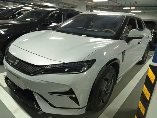 Фотография автомобиля — BYD Song L EV